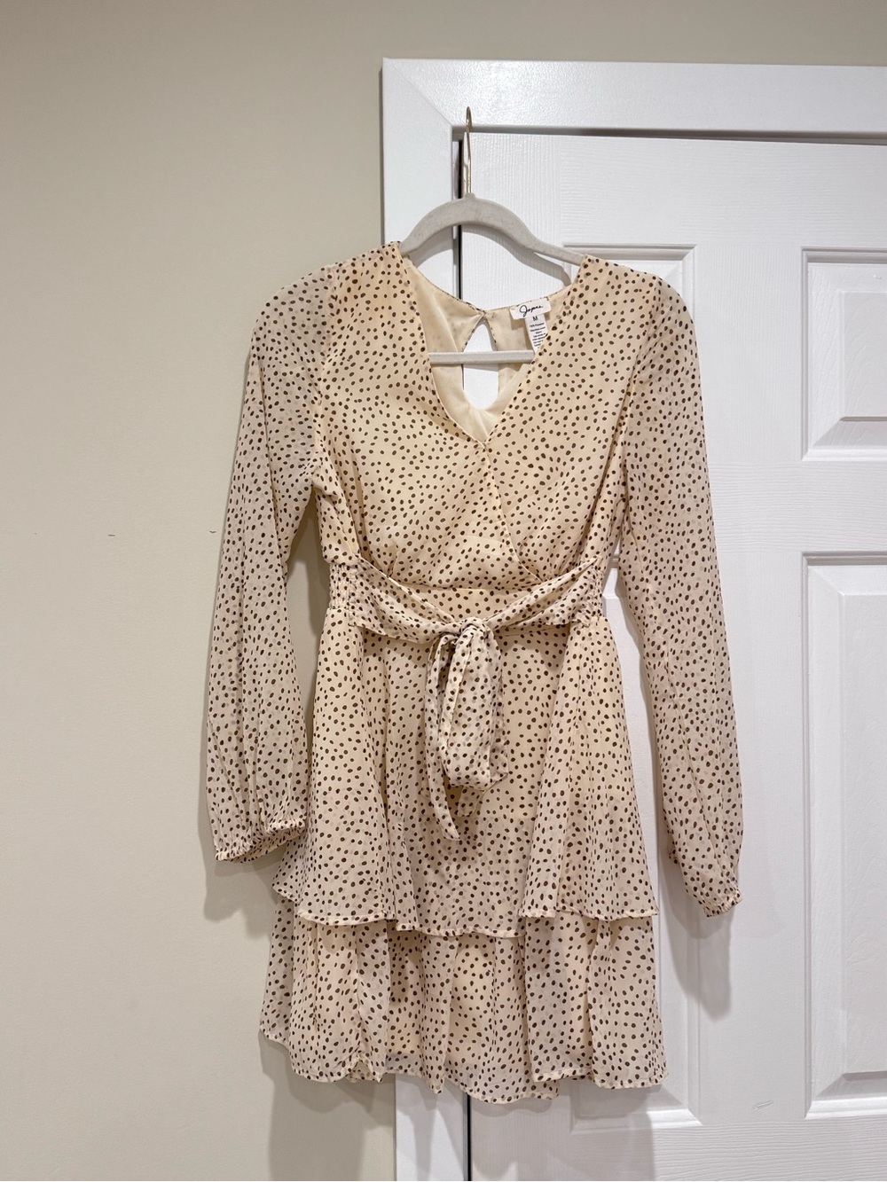Japna Cream Polka Dot Sleeveless Top Medium